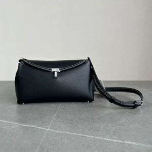 T lock Small cross body bag